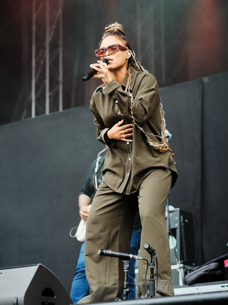 Lila Iké by ©Björn Vallin