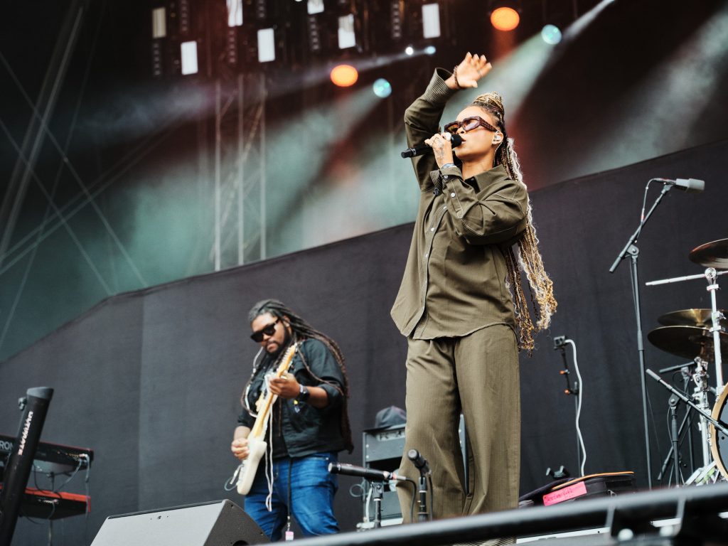 Lila Iké by ©Björn Vallin